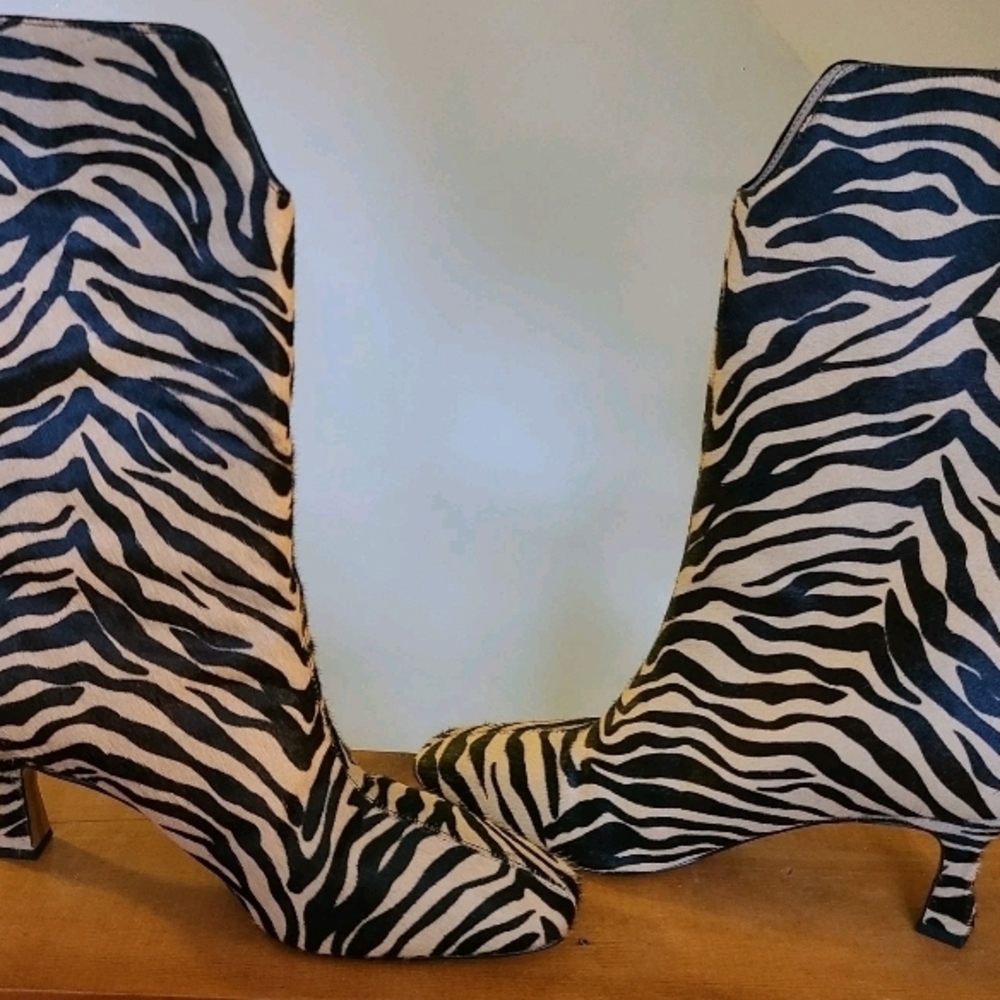 Sam Edelman Zebra-Print Kitten Heel Calf Boots in Black and Cream - Picture 2 of 3